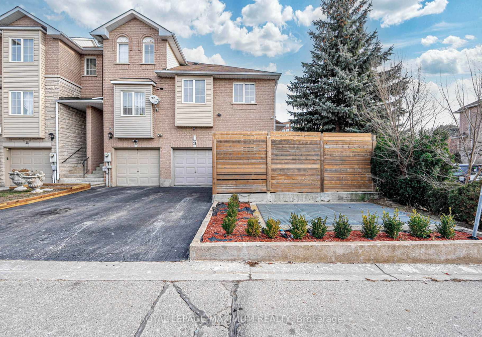 21-pioneer-avenue-north-york-ontario-w12268331