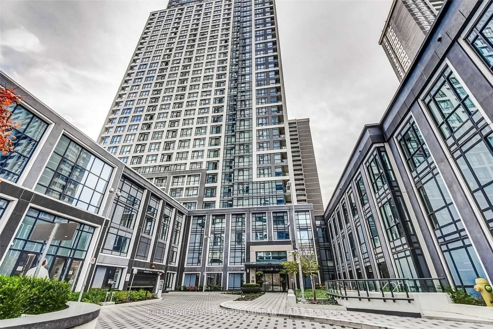 9-mabelle-avenue-etobicoke-ontario-w12268592