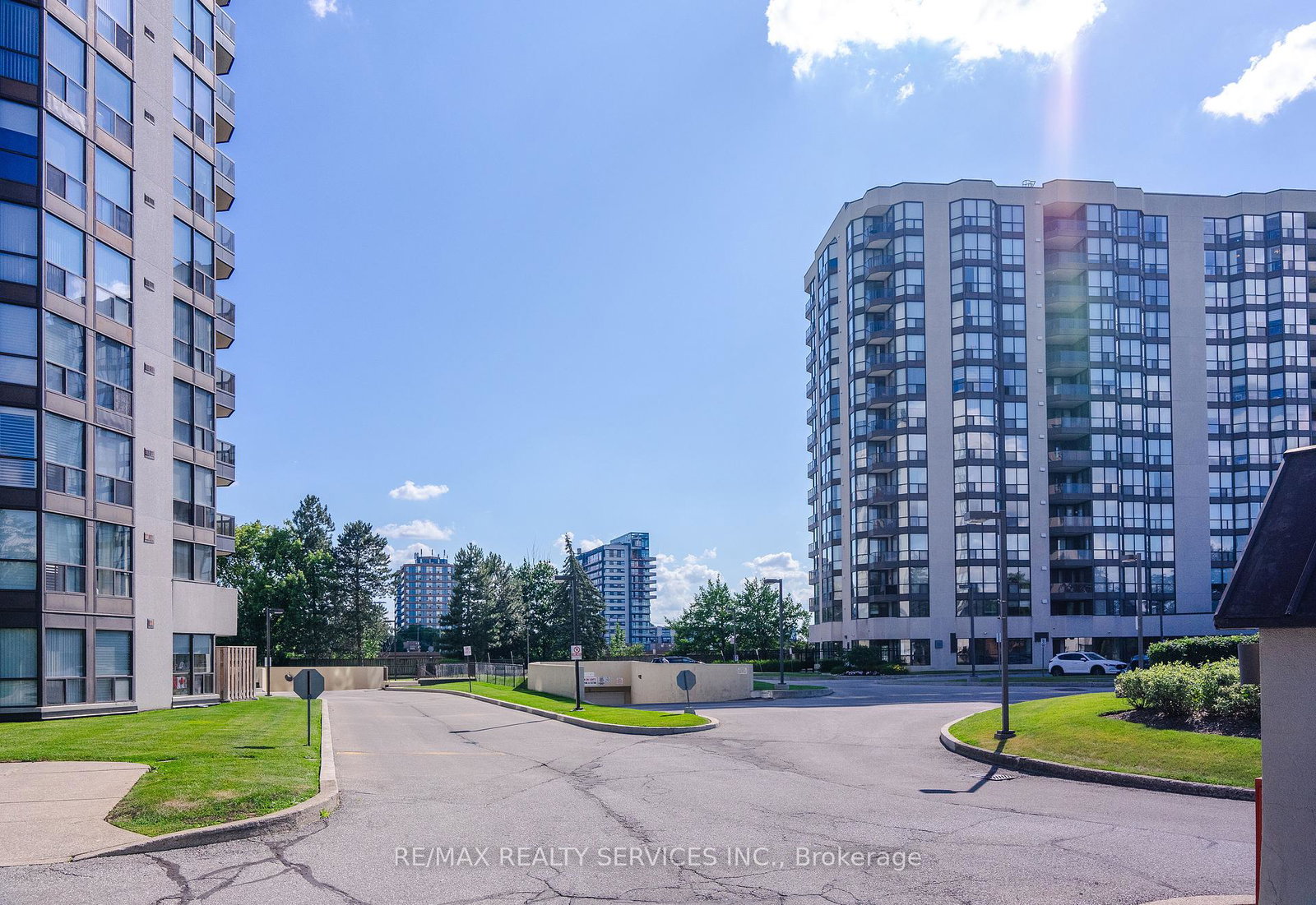 1155-bough-beeches-boulevard-mississauga-ontario-w12268855