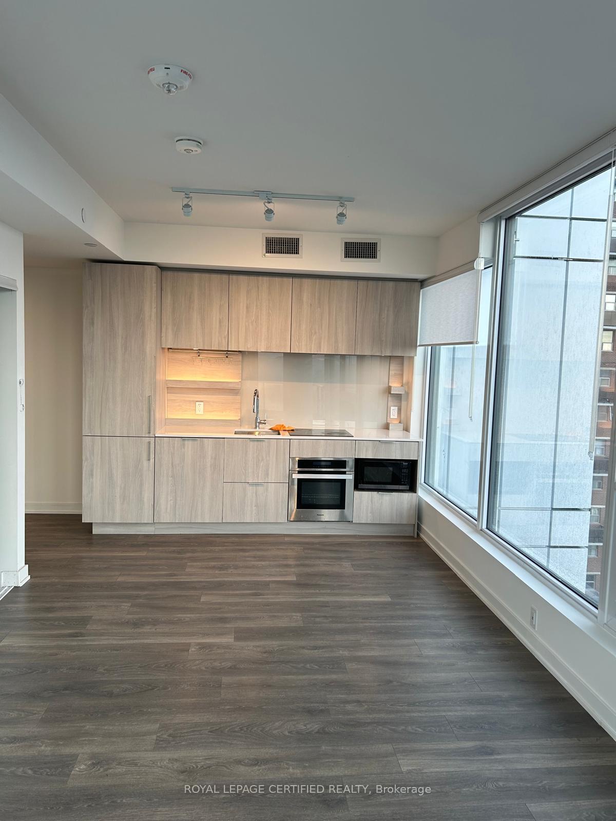 28-1015-ann-street-mississauga-ontario-w12269101