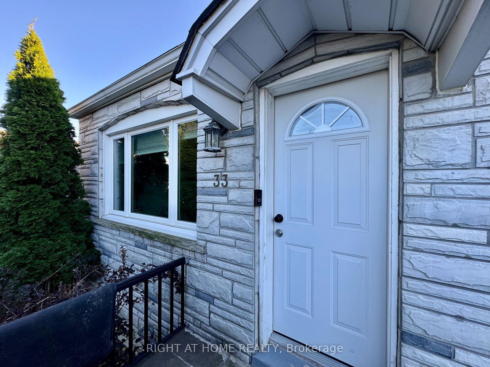 33-juliet-crescent-toronto-ontario-w12269202