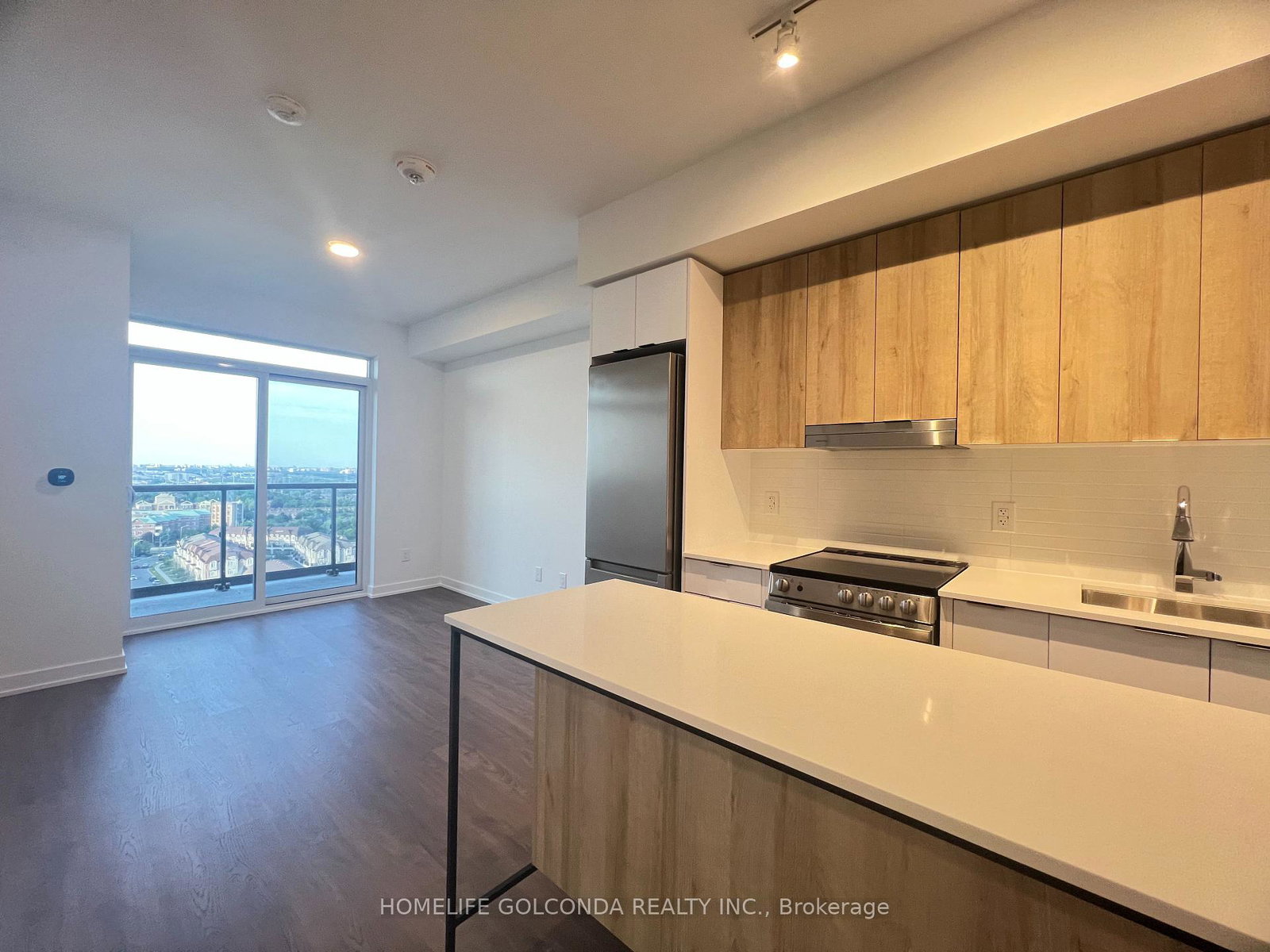 5105-hurontario-street-mississauga-ontario-w12269336