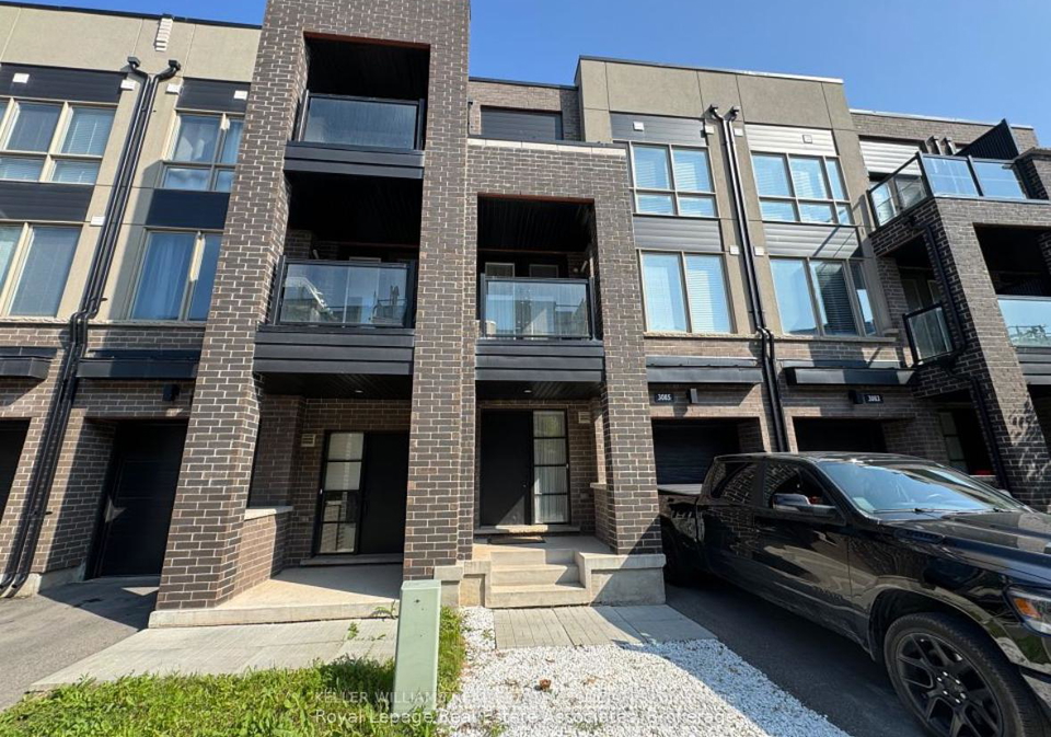 3085-cascade-common-road-oakville-ontario-w12269415