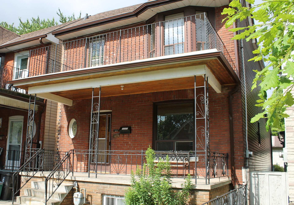 650-brock-avenue-toronto-ontario-w12269498