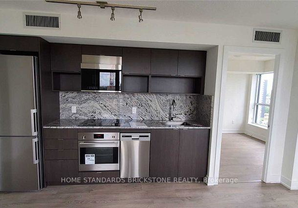 9-mabelle-avenue-etobicoke-ontario-w12269713