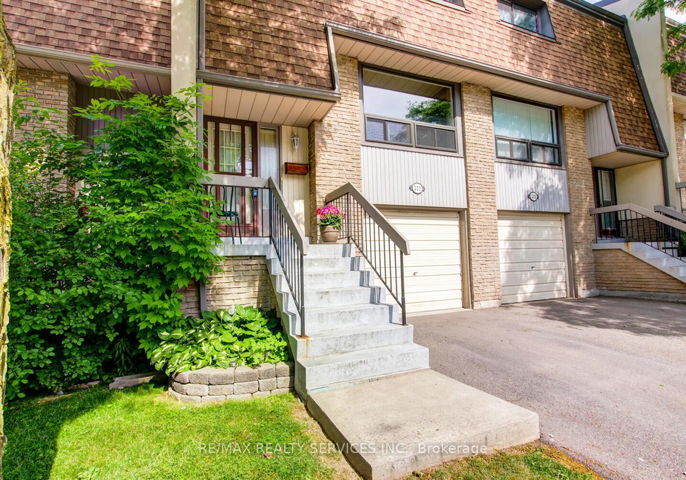 ashton-crescent-brampton-ontario-w12269829