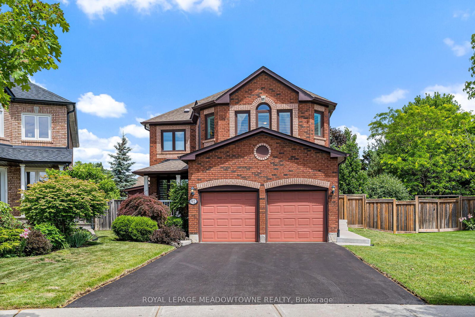92-lauchlin-crescent-halton-hills-ontario-w12270063