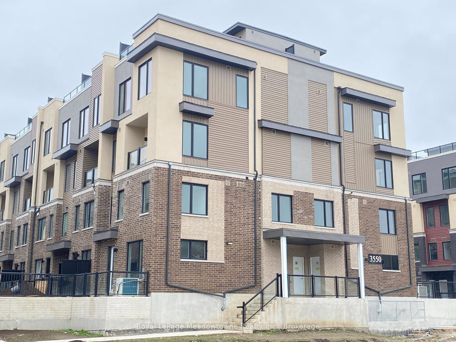 3550-colonial-drive-mississauga-ontario-w12270228