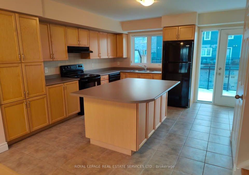60-fairwood-circle-brampton-ontario-w12270247