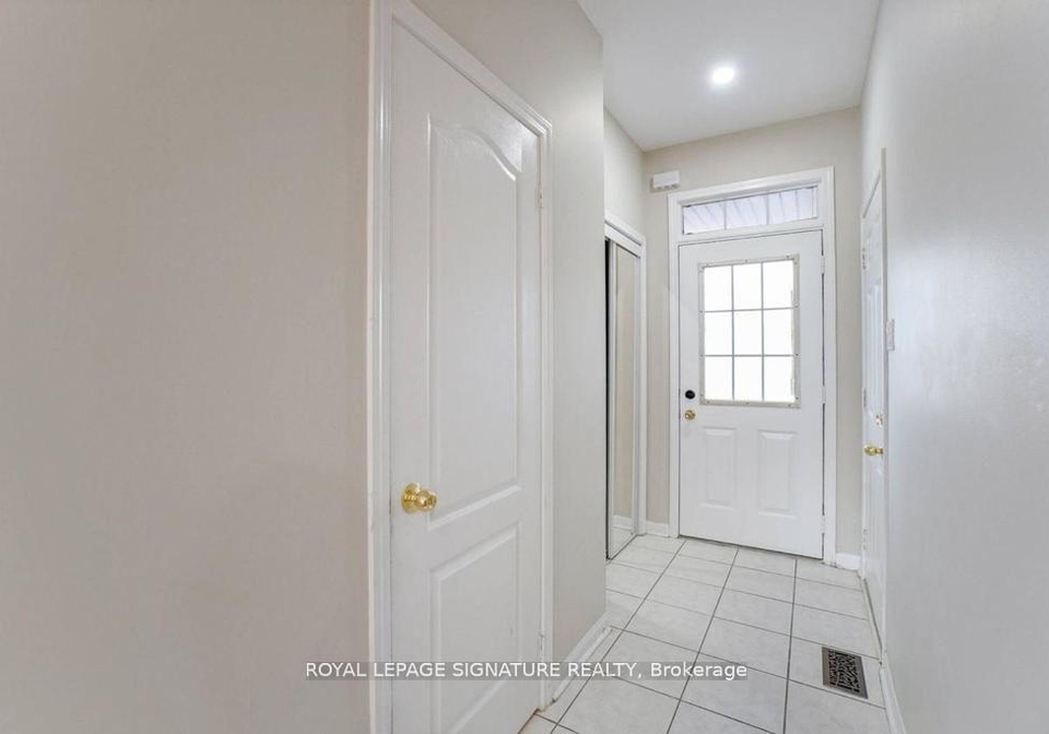 1350-weir-chase-mississauga-ontario-w12270296