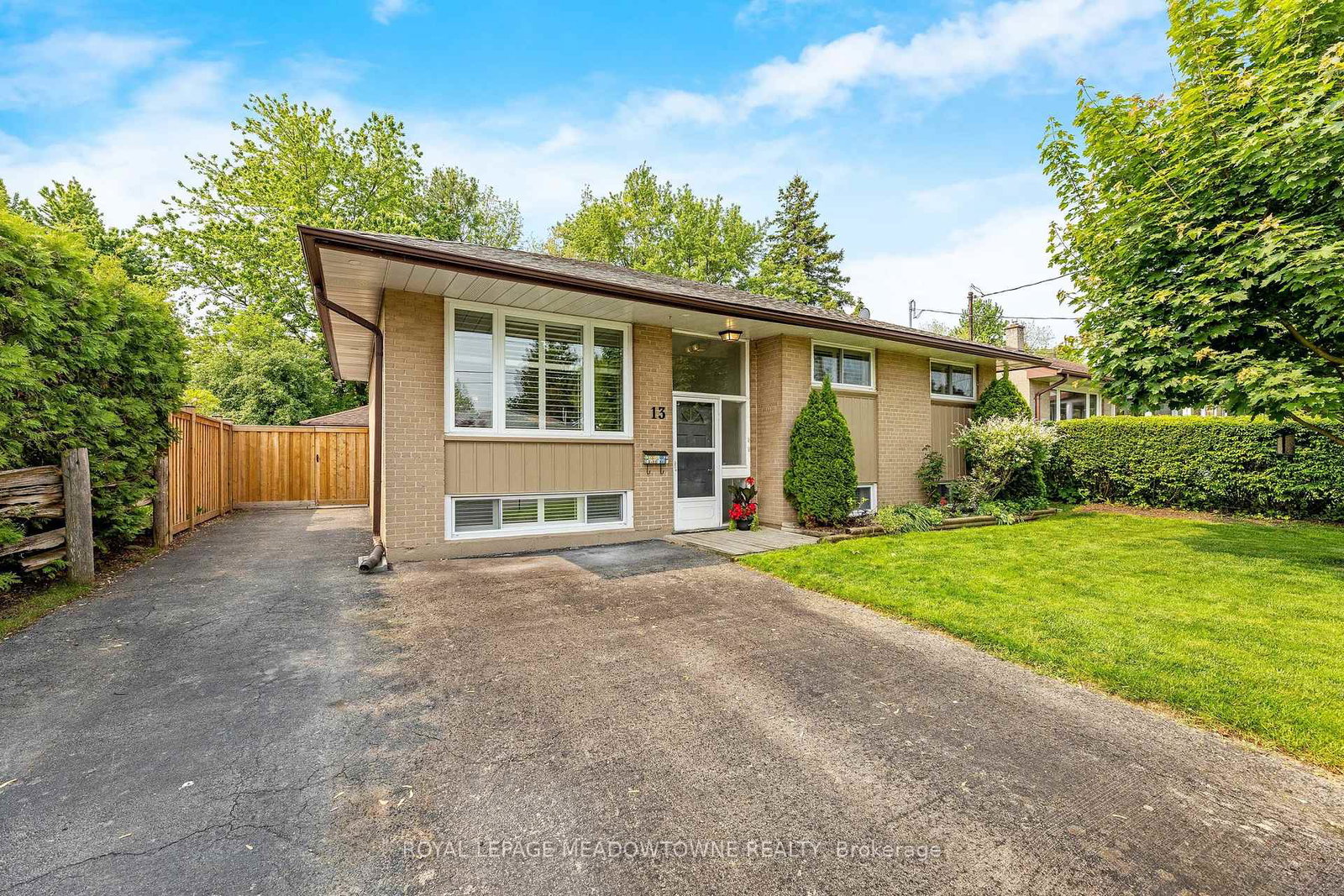 13-gower-court-halton-hills-ontario-w12270368