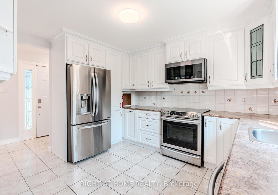 19-hearthstone-court-brampton-ontario-w12270445
