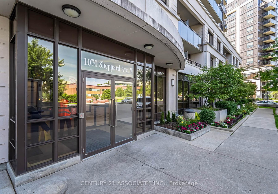 1070-sheppard-avenue-w-york-ontario-w12270468