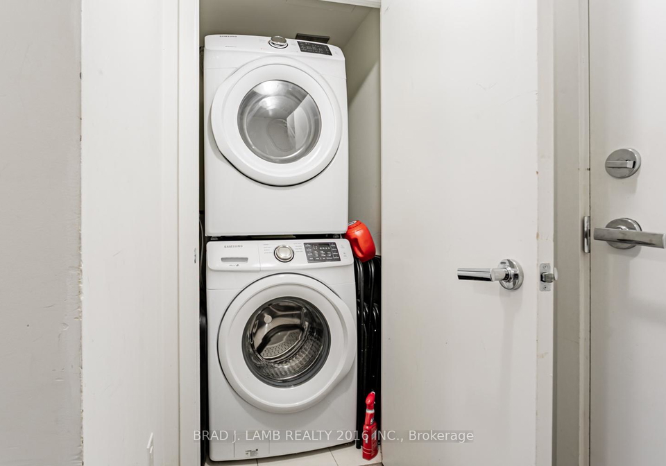 1830-bloor-street-w-toronto-ontario-w12270566