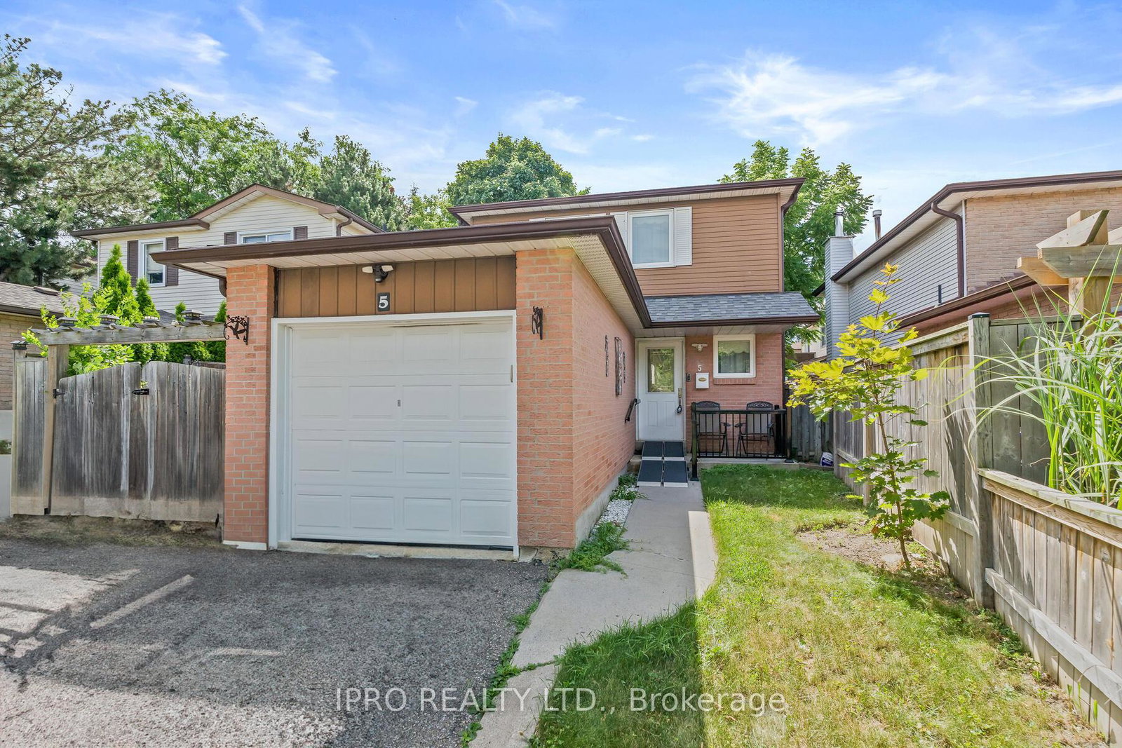 5-greenleaf-crescent-brampton-ontario-w12270575