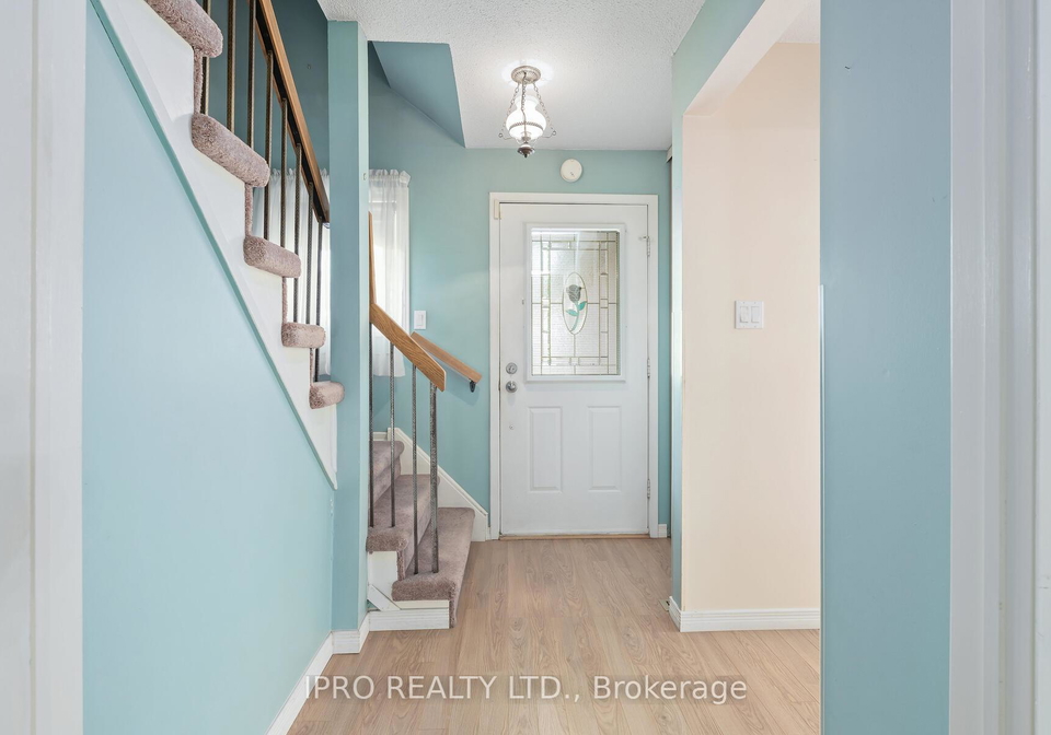 5-greenleaf-crescent-brampton-ontario-w12270575