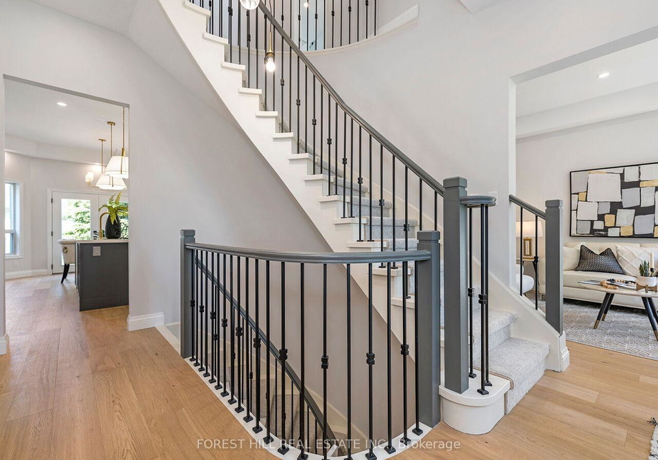 1092-shaw-drive-mississauga-ontario-w12270746