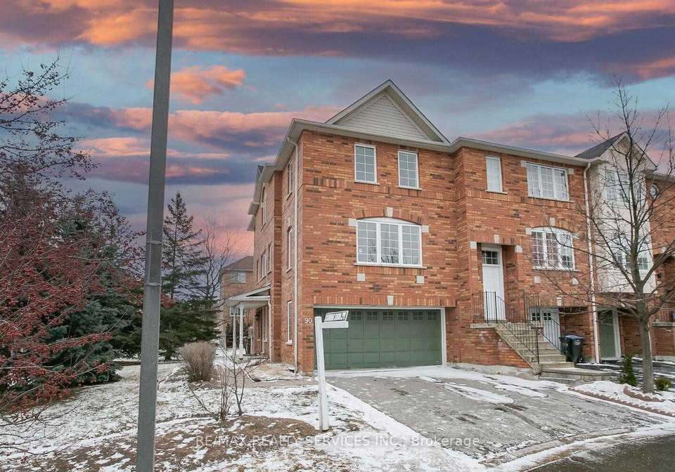 80-acorn-place-mississauga-ontario-w12270864