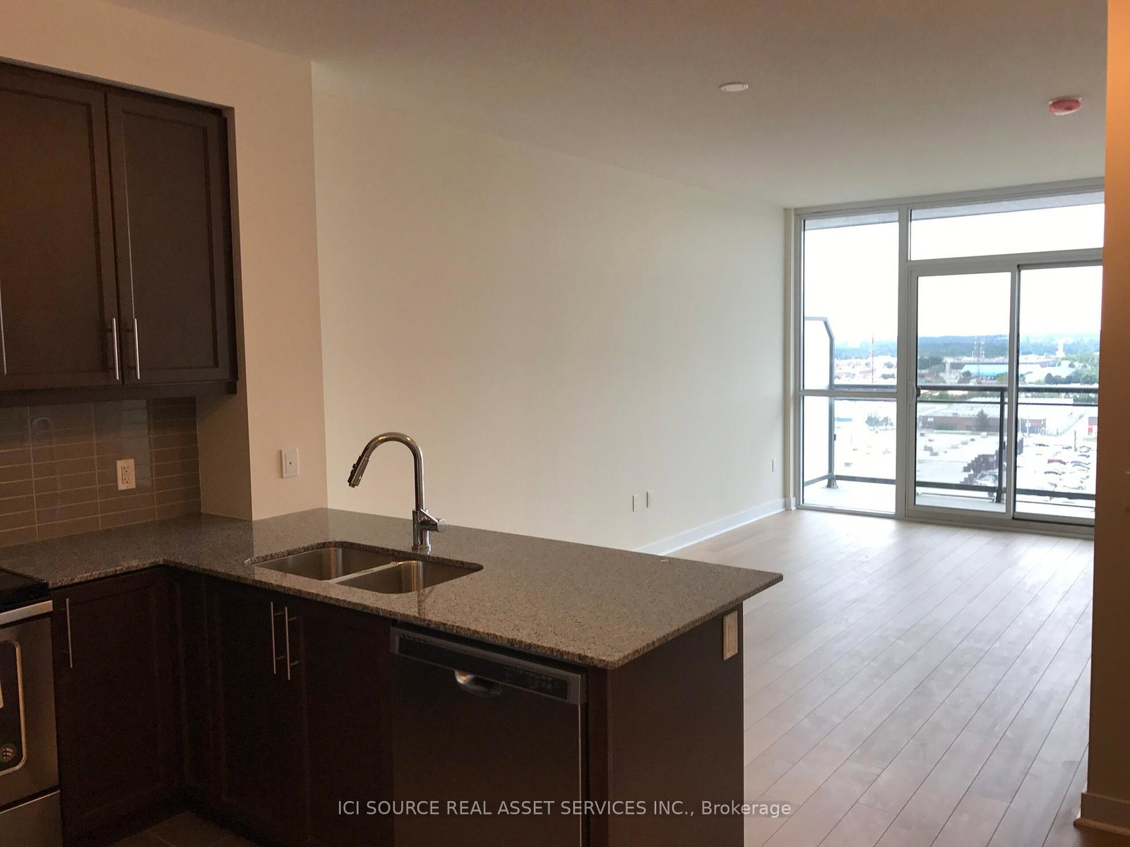 3975-grand-park-drive-mississauga-ontario-w12270914