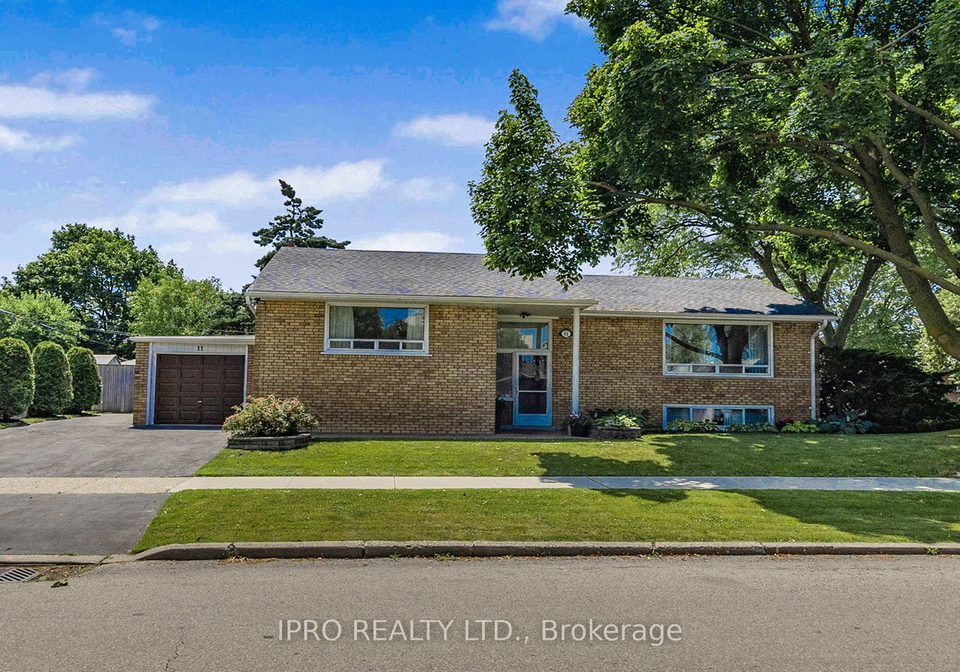 11-nugent-road-etobicoke-ontario-w12271060