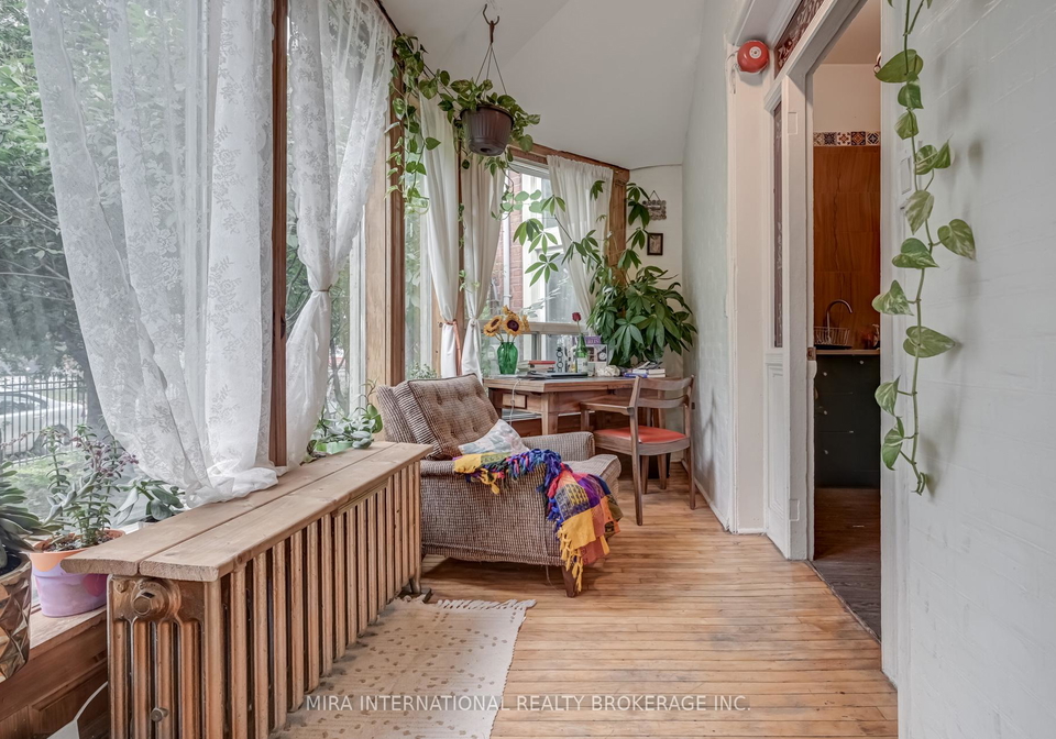 60-brock-avenue-toronto-ontario-w12271074