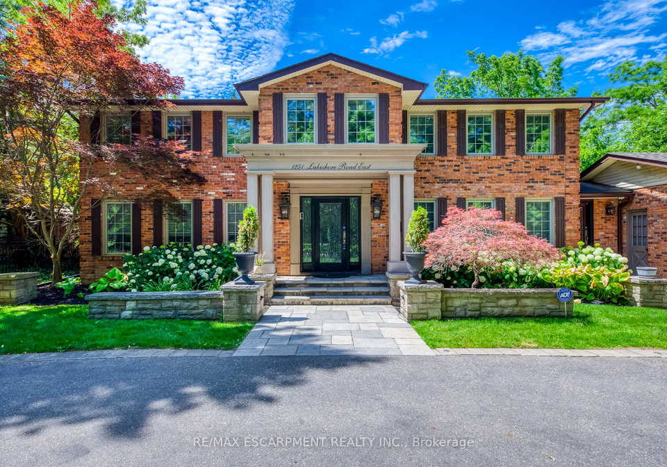 1251-lakeshore-road-e-oakville-ontario-w12271114