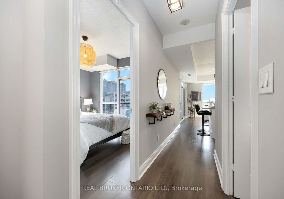 16-brookers-lane-etobicoke-ontario-w12271172