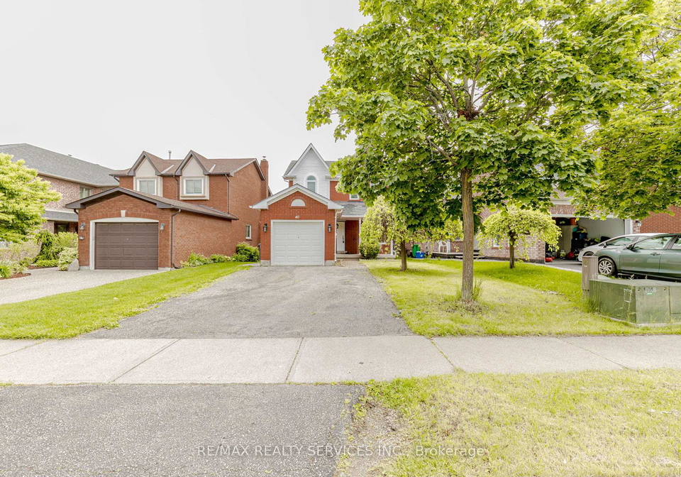 40-bighorn-crescent-brampton-ontario-w12271369