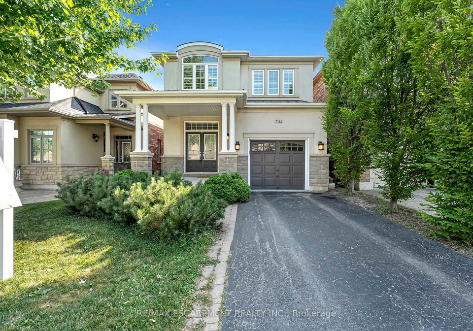 2314-kwinter-road-oakville-ontario-w12271496