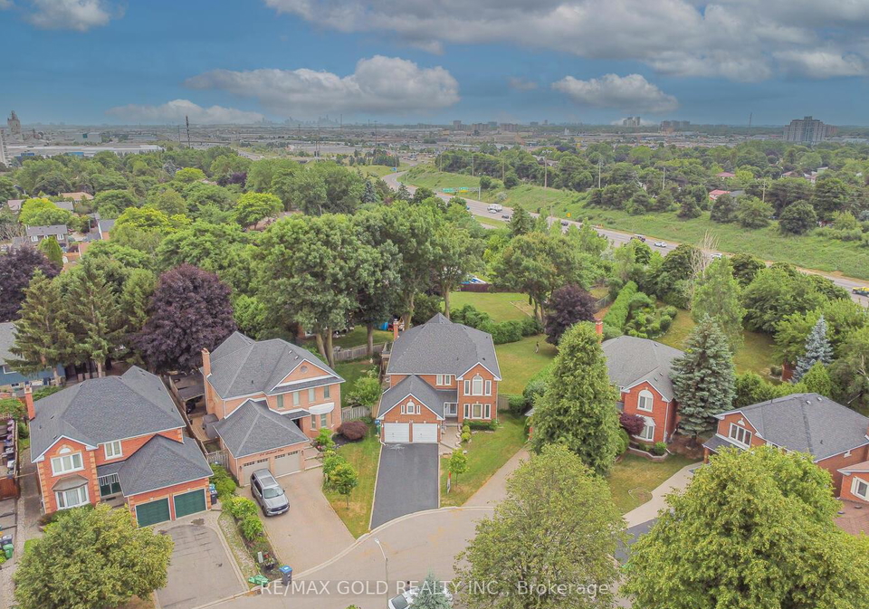 26-larchwood-place-brampton-ontario-w12271588