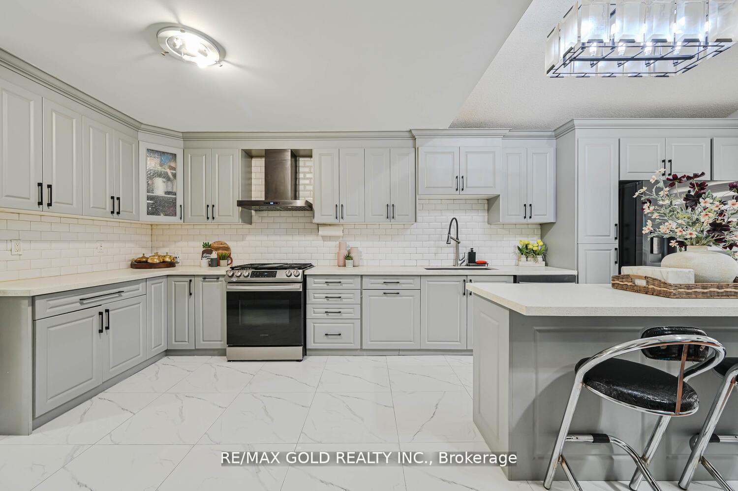 111-mint-leaf-boulevard-brampton-ontario-w12271748