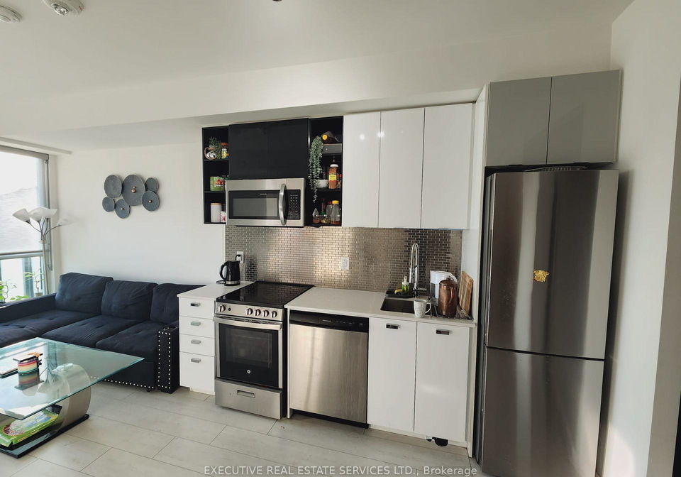 10-de-boers-drive-york-ontario-w12271798