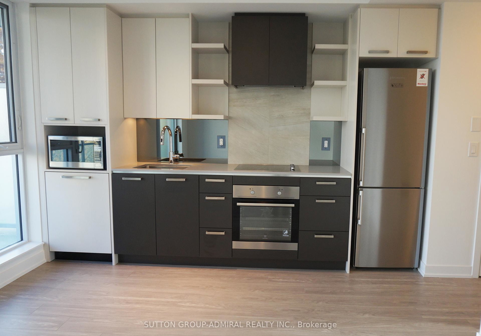 1830-bloor-street-w-toronto-ontario-w12272382