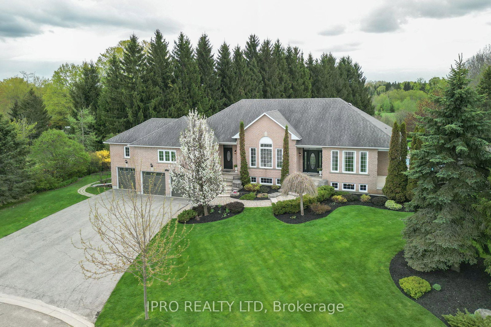 23-giles-road-caledon-ontario-w12272602