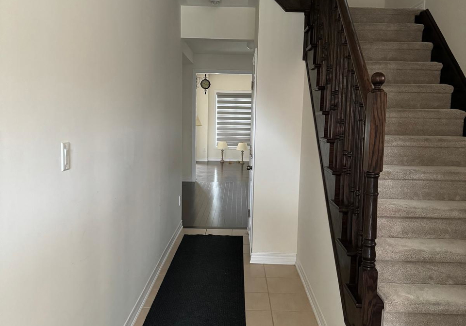 100-lanark-circle-brampton-ontario-w12272835