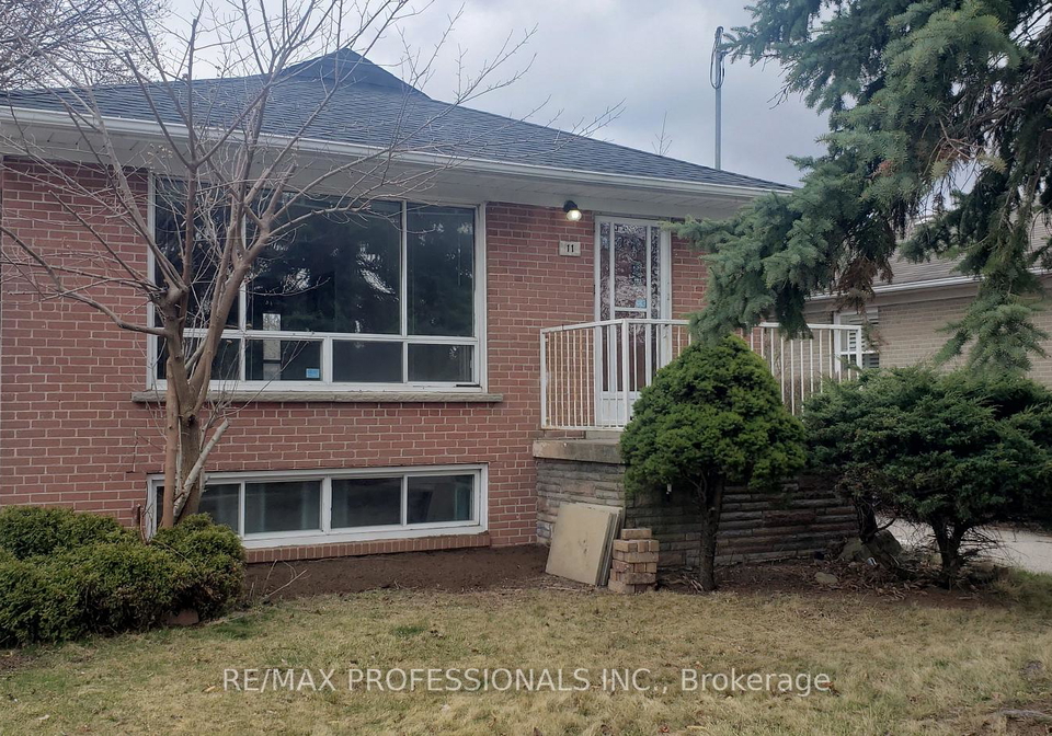 11-rangoon-road-etobicoke-ontario-w12273078