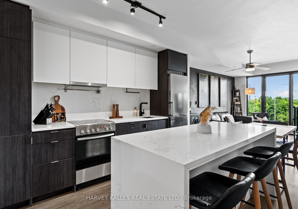 7-smith-crescent-etobicoke-ontario-w12273300