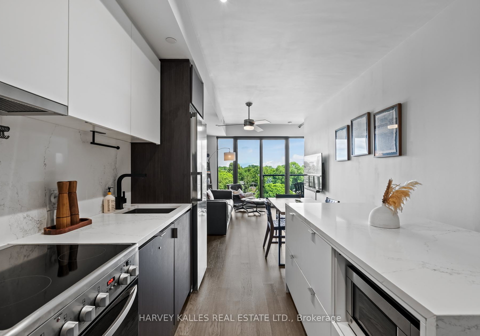 7-smith-crescent-etobicoke-ontario-w12273300