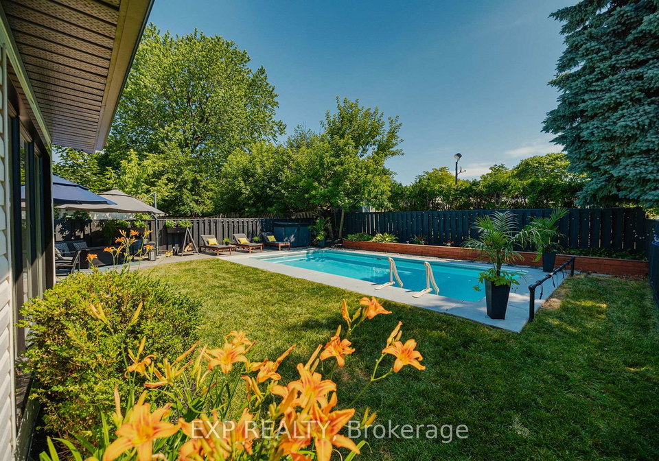 22-madoc-drive-brampton-ontario-w12273319