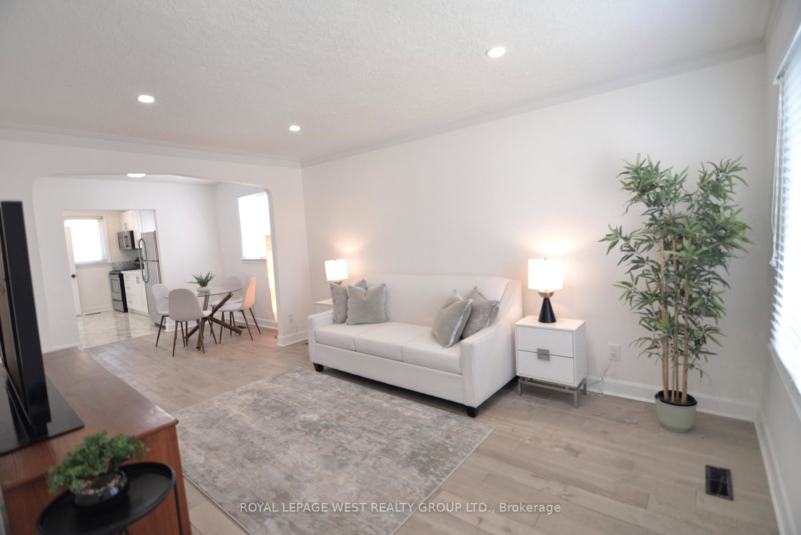 905-islington-avenue-etobicoke-ontario-w12273570