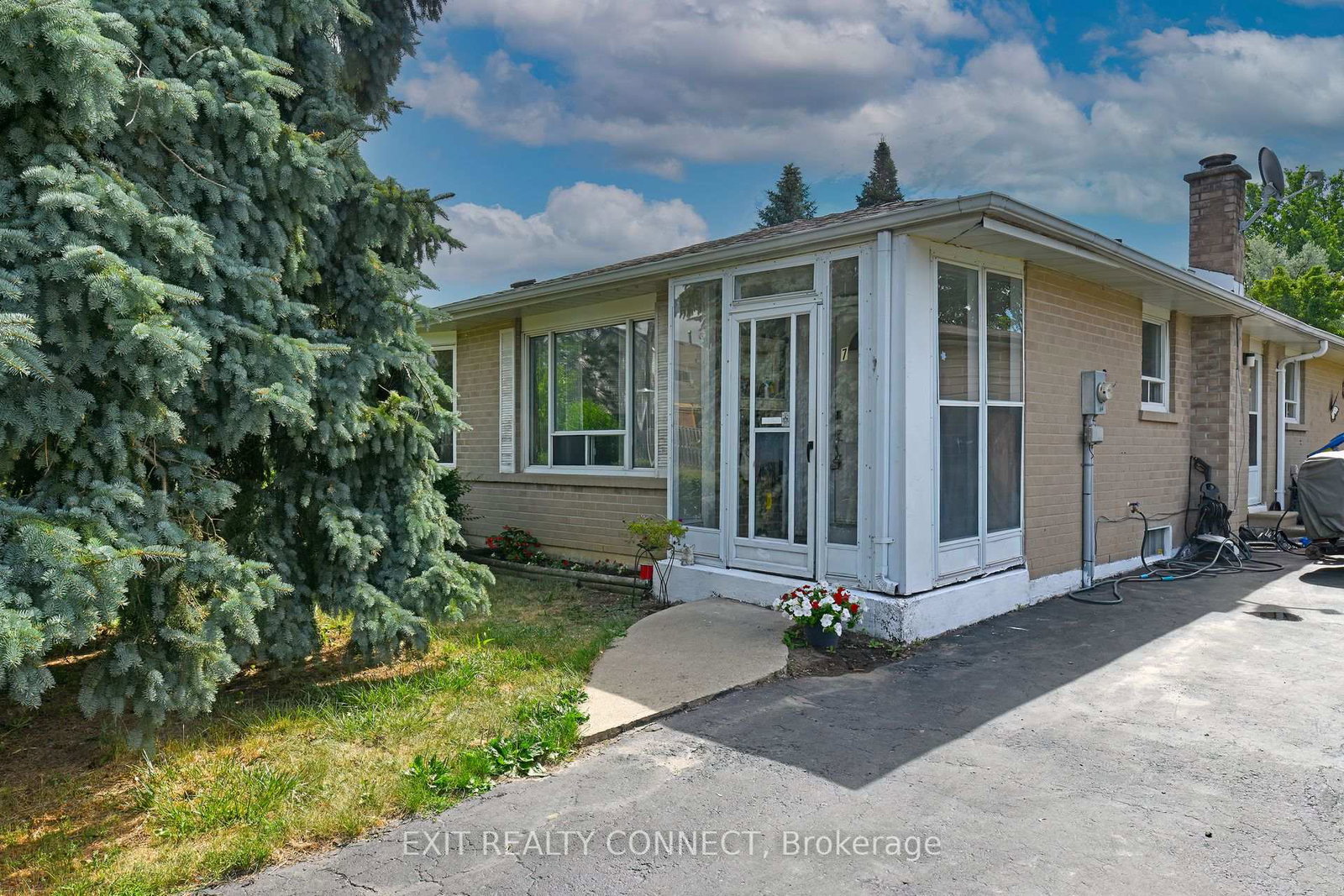 7-mandarin-crescent-brampton-ontario-w12273682