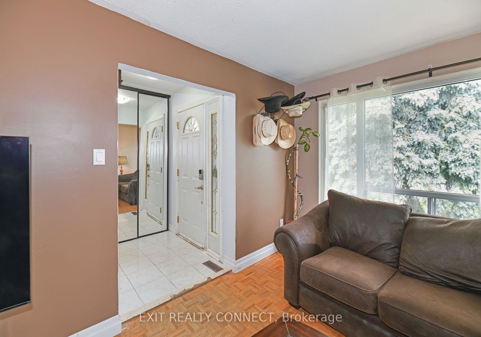 7-mandarin-crescent-brampton-ontario-w12273682