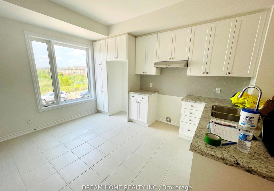 348-wheat-boom-drive-oakville-ontario-w12273845