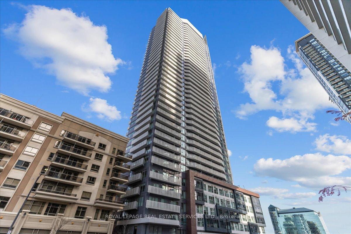 4065-confederation-parkway-mississauga-ontario-w12273905