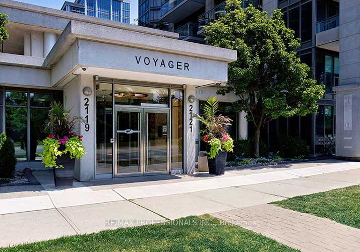 2121-lake-shore-boulevard-w-etobicoke-ontario-w12273927