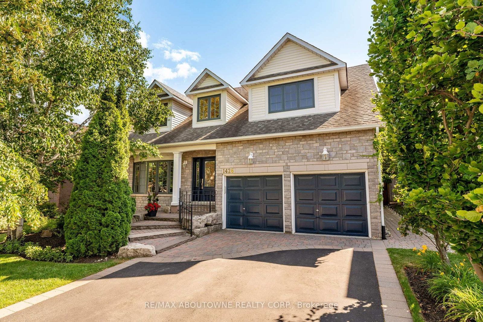 1426-creekwood-trail-oakville-ontario-w12273991
