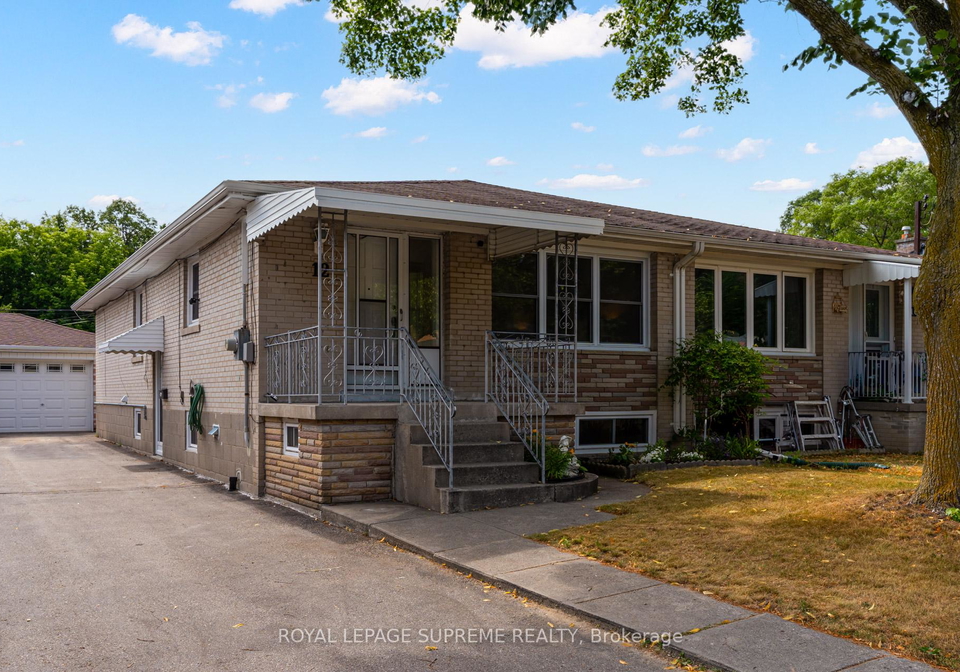 12-cameo-crescent-toronto-ontario-w12274009