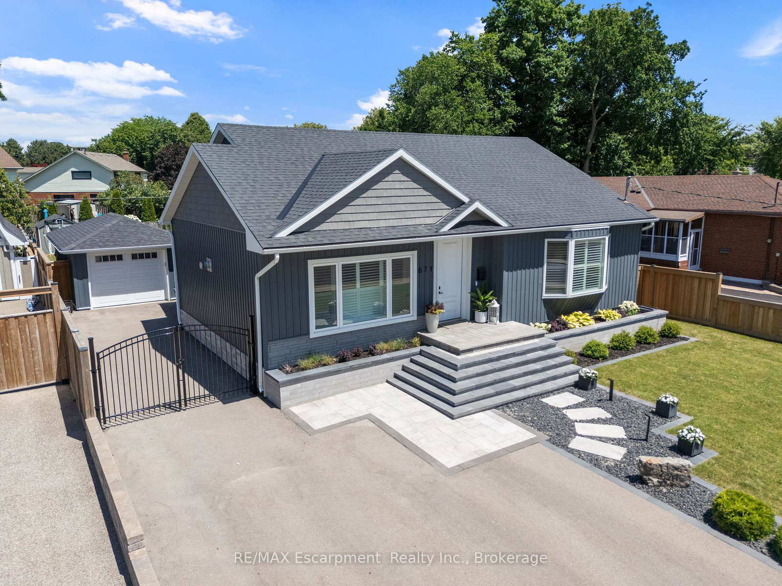 671-peele-boulevard-burlington-ontario-w12274152