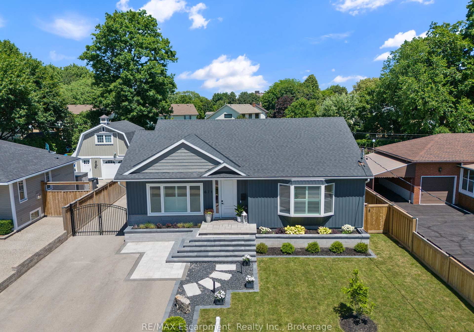 671-peele-boulevard-burlington-ontario-w12274152