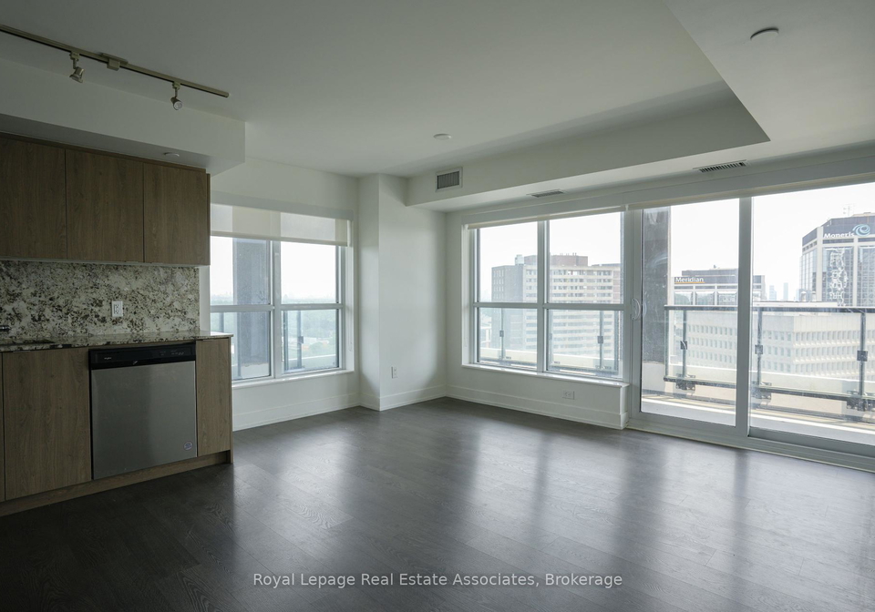 5-mabelle-avenue-etobicoke-ontario-w12274300